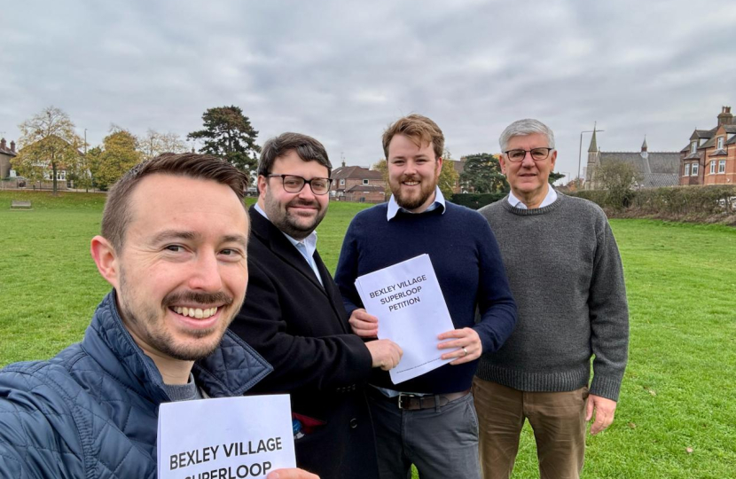 Thomas with local Councillors