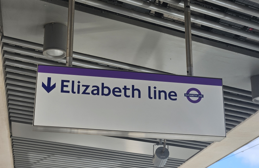 Elizabeth Line Sign